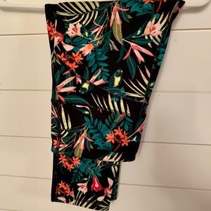 Old Navy Active Workout Capri Pant